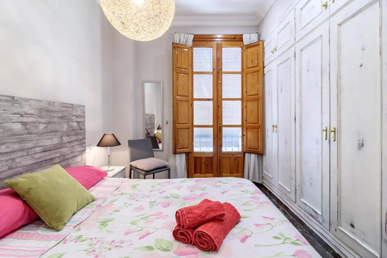 Great Apartment Parking Granada