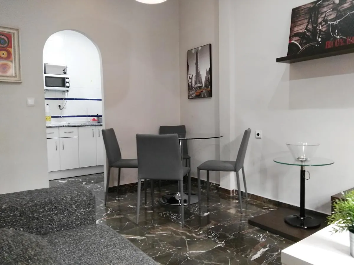 Great Apartment Parking Granada